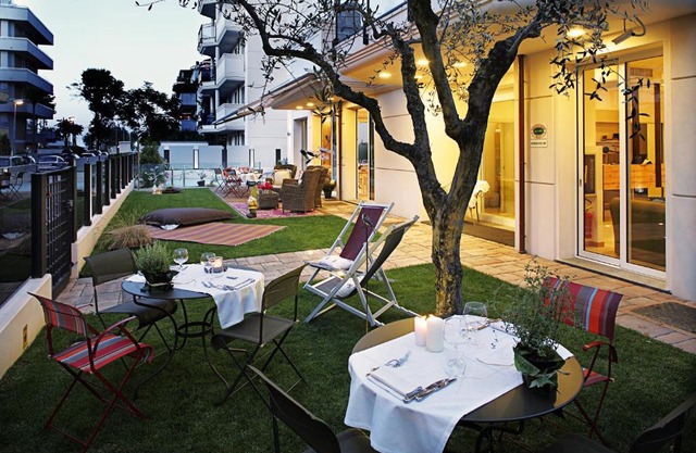 D-Place Hotel & Suite