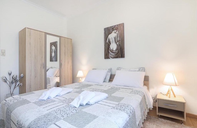 Dafnis City Apartment
