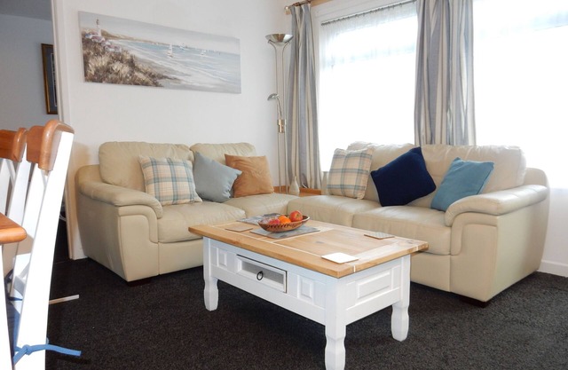 Dartmouth Chalet Holidays-Happy Days,Devonly Days