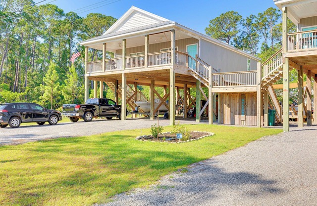 Dauphin Island Escape Near Beach & Bike Path!