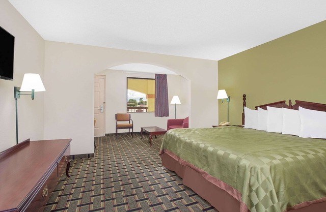 Days Inn by Wyndham Eufaula AL