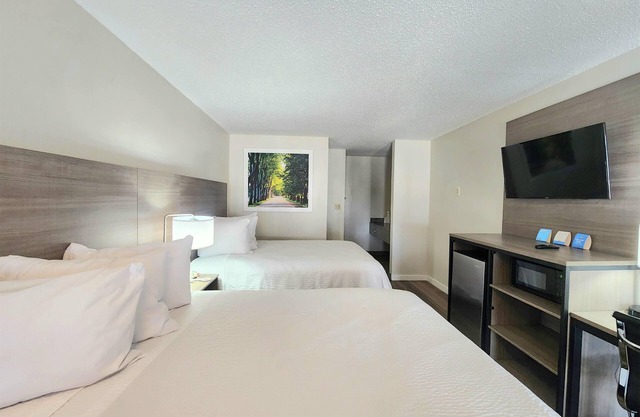 Days Inn by Wyndham San Marcos