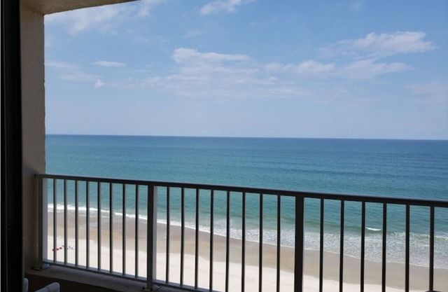 Daytona/Ponce oceanfront - specials for AAugust & September 2025 week stays!