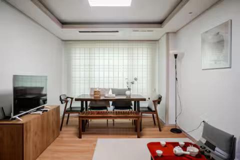 #ddingsang stay#띵상스테이#신축#3Room 4Bed#Max 6P#풀옵션#무료주차#공항픽업#한방족욕#웰컴드링크#명동#서울역#동대문#Fully furnished apartment#Welcome Drink#Airport Pickup#Free Parking#Korean Foot bath