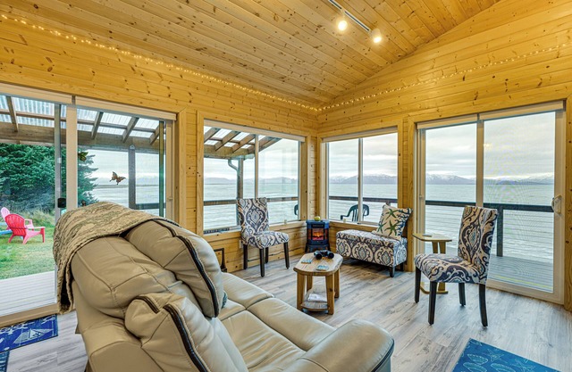 Deck & Panoramic Views: Bayfront House in Homer!