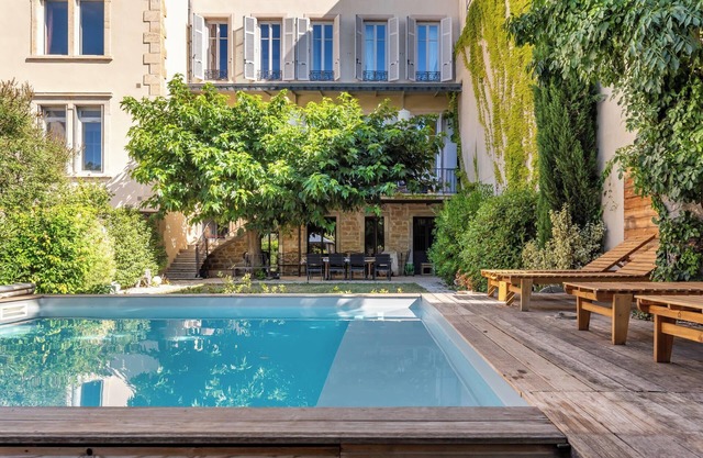 Découverte - Sumptuous property with swimming pool in Croix-Rousse