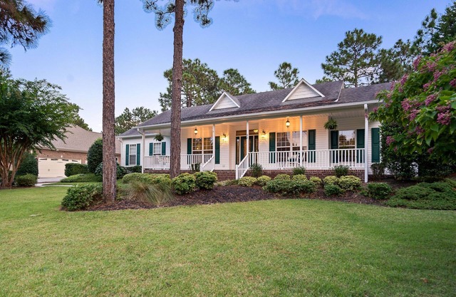 Deerwood Bungalow - On hole 2 Golf Course #6!