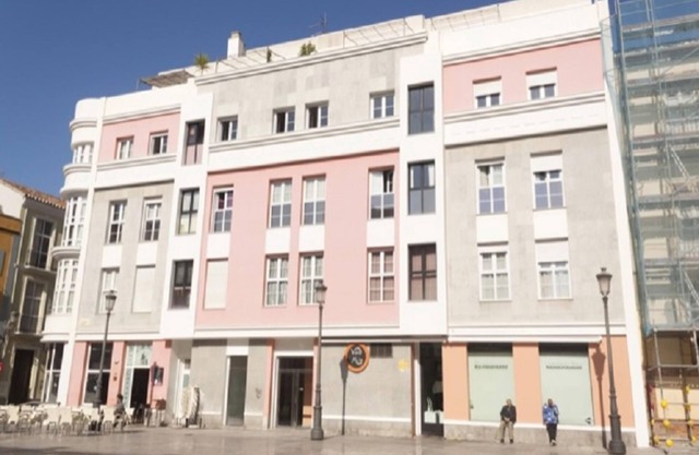 Del Parque Flats Cervantes