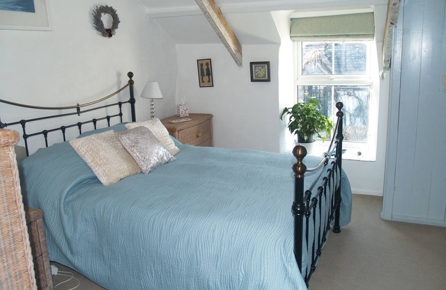 Delightful cosy cottage nr Port Isaac,coast path,beaches,woods.Dogs welcome free