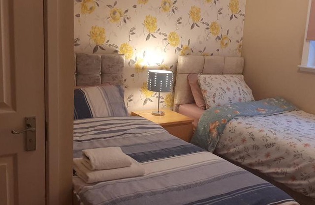 Delightful home stay - Double ensuiteroom.