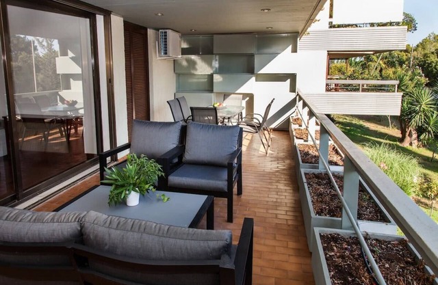 Delux Apartment with Amazing Balcony!