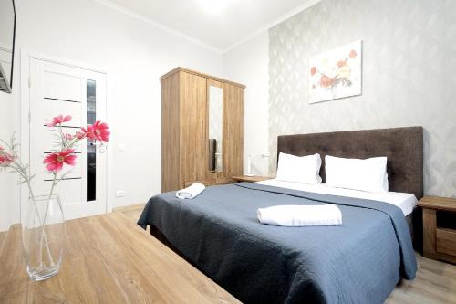 "Deluxe Apartments" U 5 - 12218