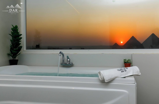 Deluxe Double or Twin Room with Mountain View