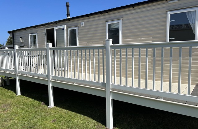 Deluxe, Spacious, Modern 3 Bedroom Holiday Home