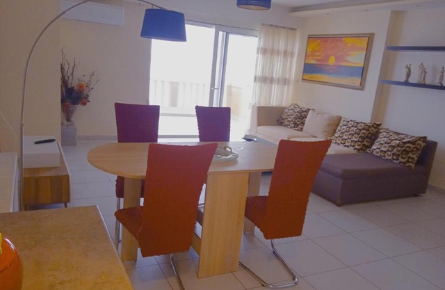 Demy's apartment