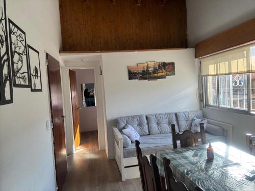 "Departamento 3 Dormitorios con Garaje y Terraza con Parrilla -StayNeuquen- Hasta 6 huéspedes