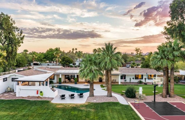 Desert Cove by Hughberry Homes