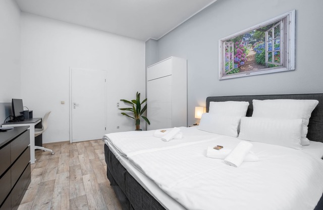 Design loft, fully equipped, terrace, 2 min Duisburg central station