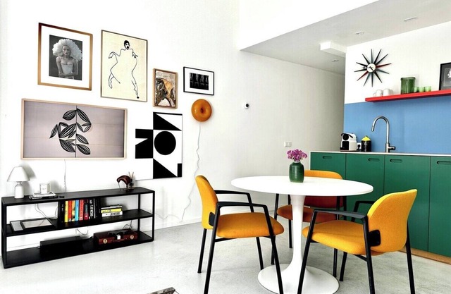 Design studio in Noord with free parking