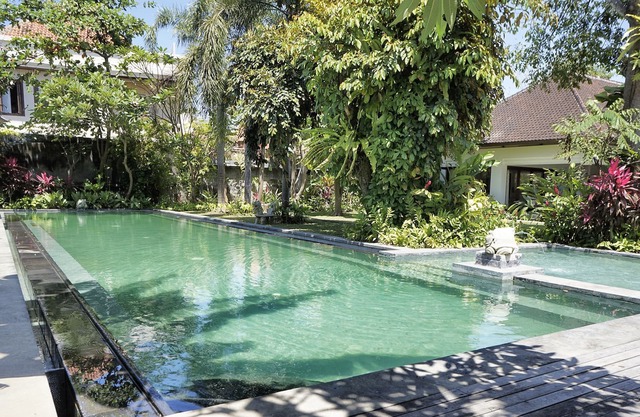 Designer's Bali Sanur Villa 8 minutes walk to sandy beach