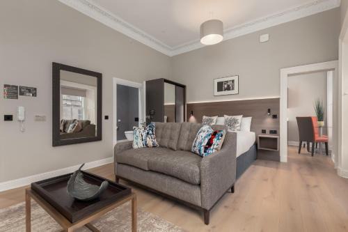 Destiny Scotland George IV Apartments
