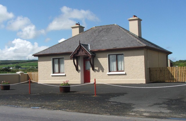 Detached Cottage on the Wild Atlantic Way, Ballybunion.