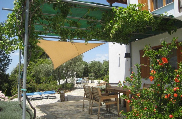 Detached, new house with stunning panoramic views of the village and the sea