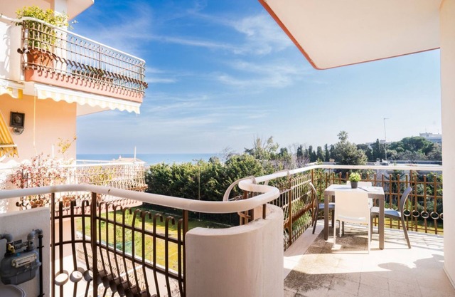 Dimora Montereale near the Sea