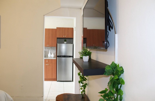 *Discount* Cozy 1-Bedroom rental in Miami