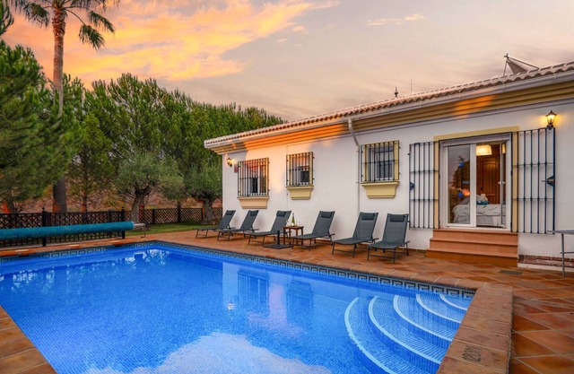 Discover Competa: 3-bed villa with private heated pool