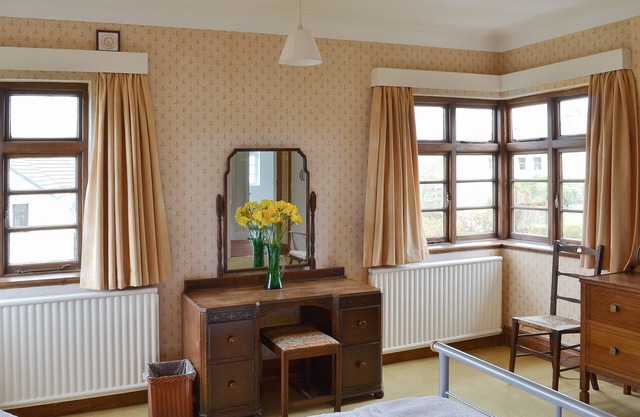 Discover the Isle of Man from this coastal holiday property.