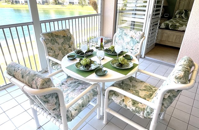 Discover your Slice of Sunshine in JUPITER BAY!