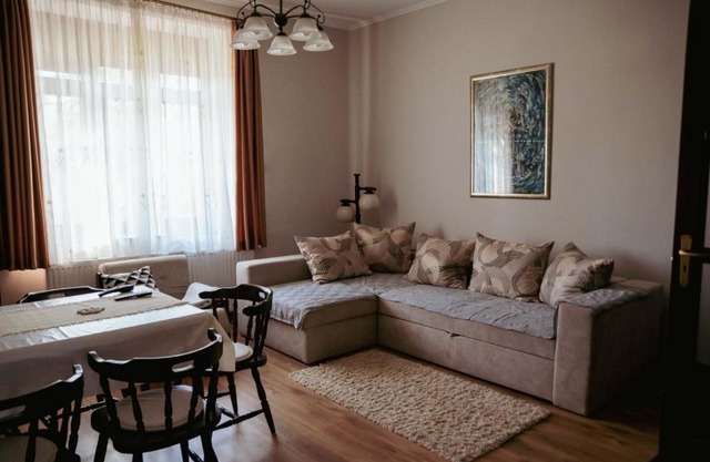 Dobay Apartman Gyula