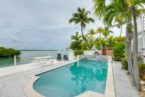 Dock and Balcony Serene Big Coppitt Key Escape