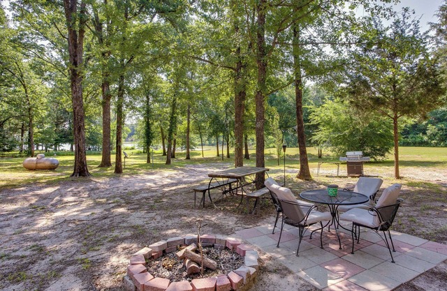 Dock & Fire Pit: Lake Tawakoni Vacation Rental!