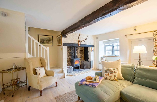 Dog friendly Cotswold cottage - Cub Cottage
