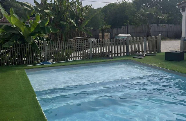 Domaine Julaya Holiday Home Between Castles and Beach