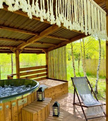 Domek nad Zegrzem z prywatnym jacuzzi