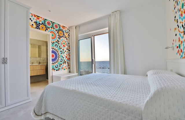 DOMO 102 - Deluxe Junior Suite with sea view