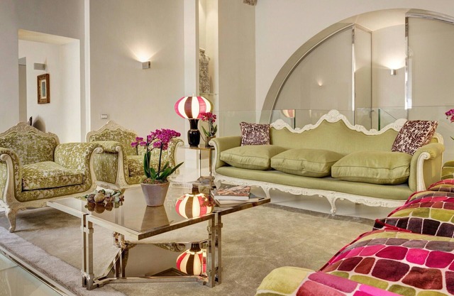 Domus Domitia LUXURY HOUSE!