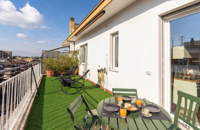 DOMVS TIBVRTINA [SOLARIUM ZONE], Rome.