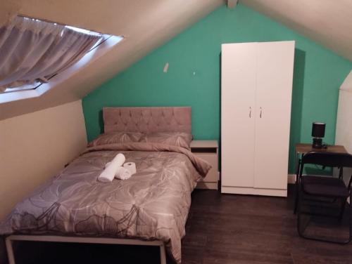 Double-Bedroom C4 Manchester Close To Bolton Centre