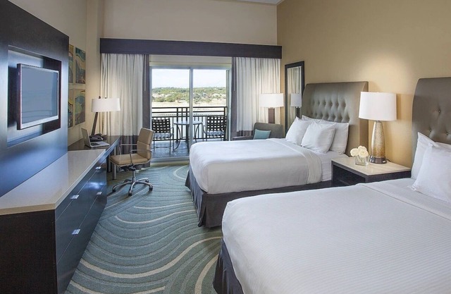 Double Queen with Balcony and Lakeview at Lakeway Resort & Spa | 4 Units