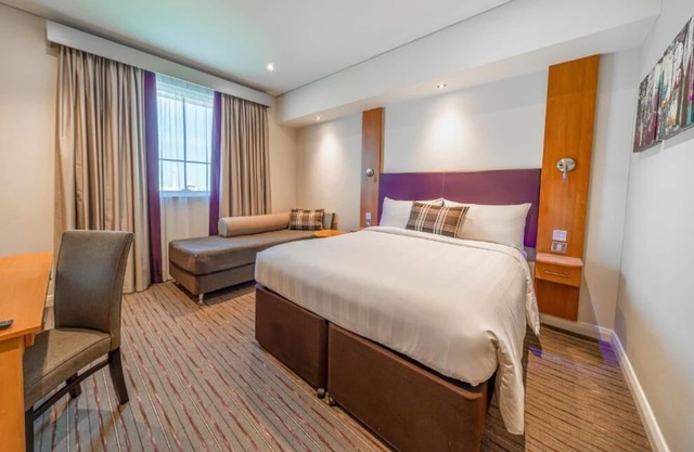 Double Room Near Aerosoft Residence By Luxury Bookings