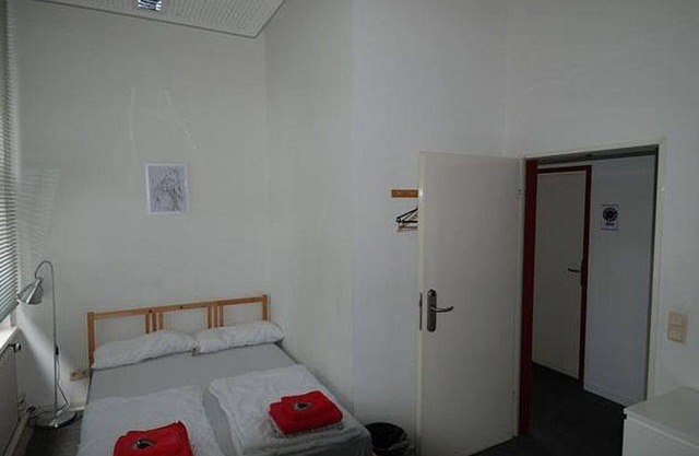 Double Room with Shared Bathroom - Flensbed Hostel & Boardinghouse