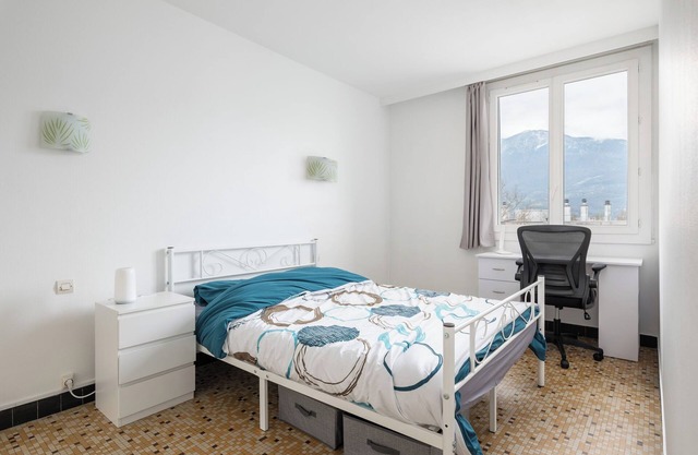 Double room with WIFI