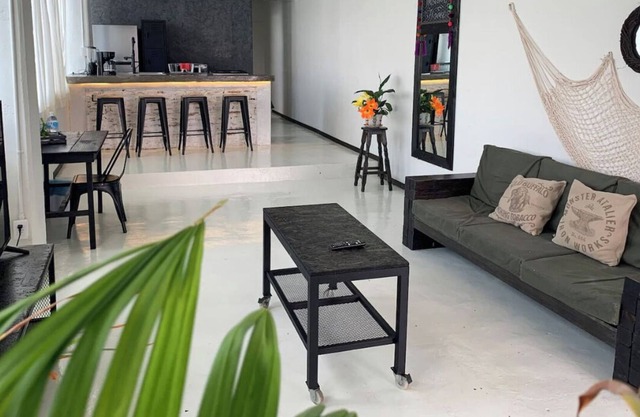 Downtown 4 bedroom loft great location