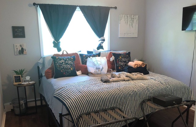 Downtown Allergy Friendly 100%Organic West Point and Wedding Groups Only
