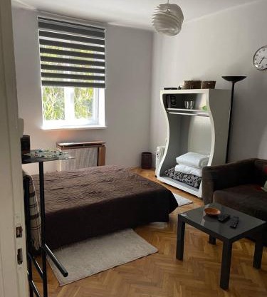 Downtown Apartman near City Center & Miskolc Plaza
