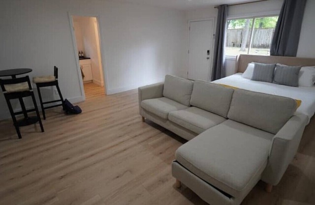 Downtown Austin Hideaway Best Location!n